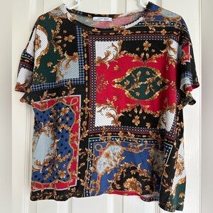 ZARA Trafaluc Women's Size Medium Filigree Print Short Sleeve Boxy T-Shirt.